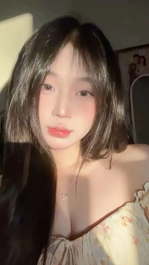 Sưu tập 169 Ảnh Avatar Gái Xinh 2K8 phong cách tự nhiên, trong trẻo màu sắc hài hòa
